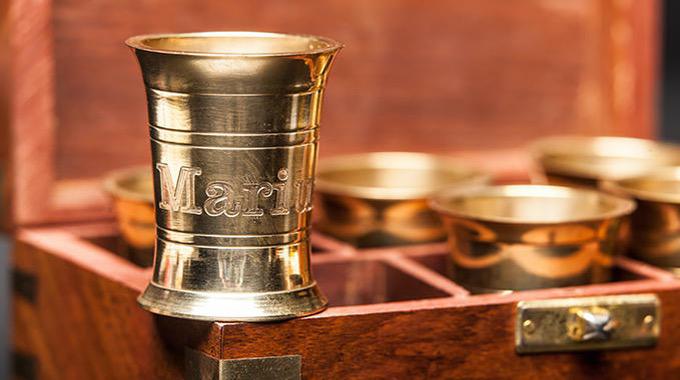 Gravographellas-Χάραξη-Κοπή Μετάλλου-Τρόπαια