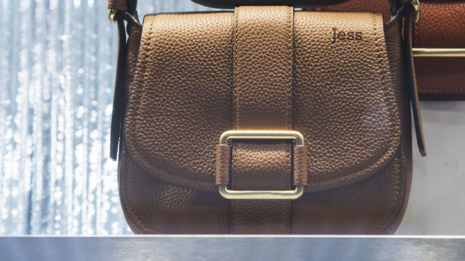 welase-xaraxi-leather WeLase-Χάραξη σε δέρμα